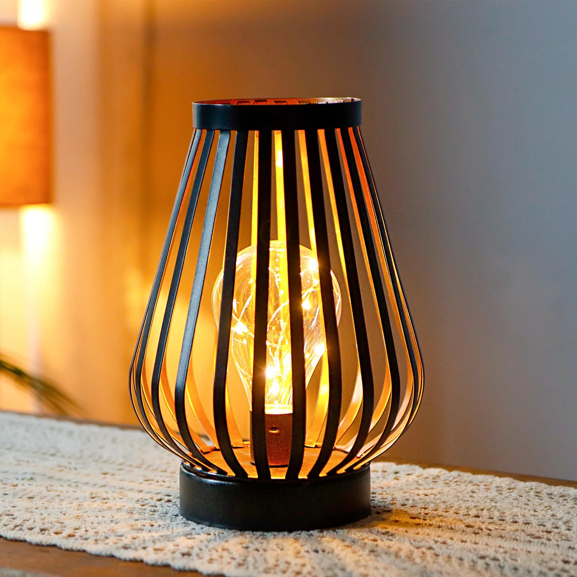 87H Battery-Powered Outdoor Table Lamp | Premium LED